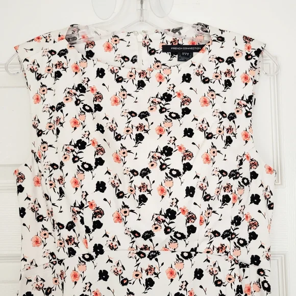 NWOT French Connection White Floral Fit and Flare Dress Size 8 - Picture 4 of 8
